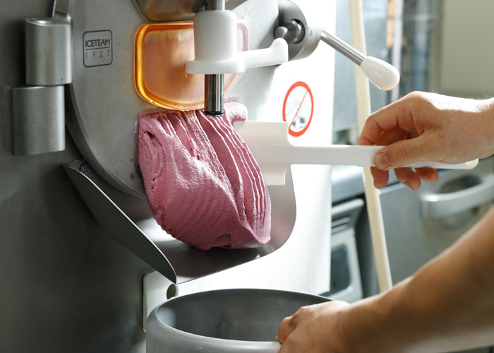 ジェラートマシーン